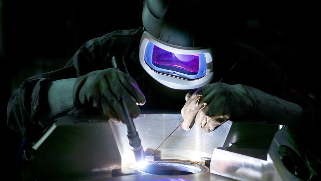 Manual welding